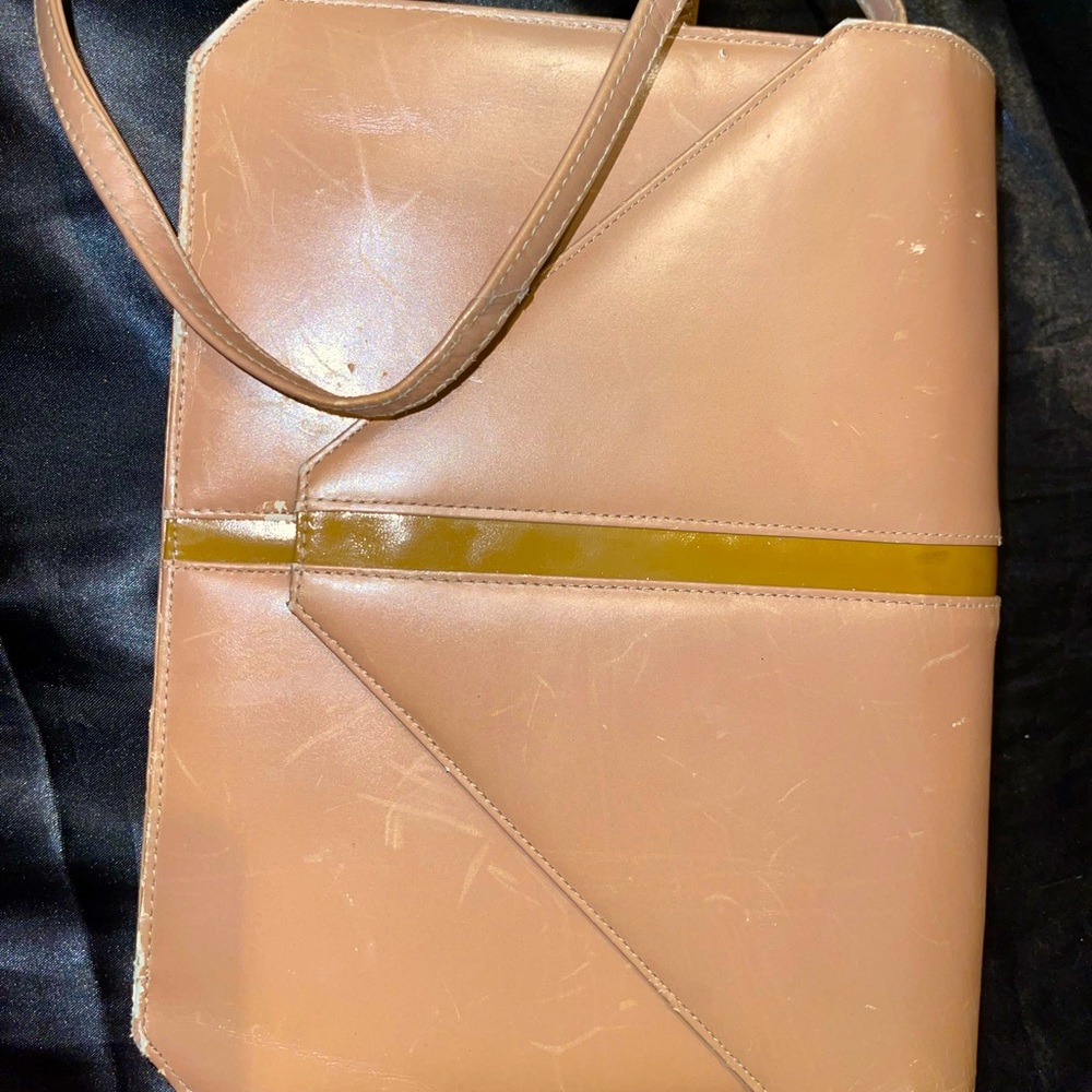 Saka Fifth Ave purse
